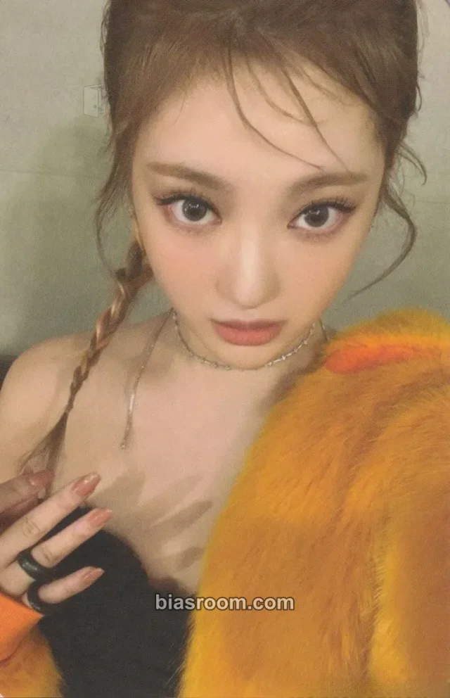 Ningning aespa 2022 Winter SMTOWN: SMCU PALACE K-pop photocard