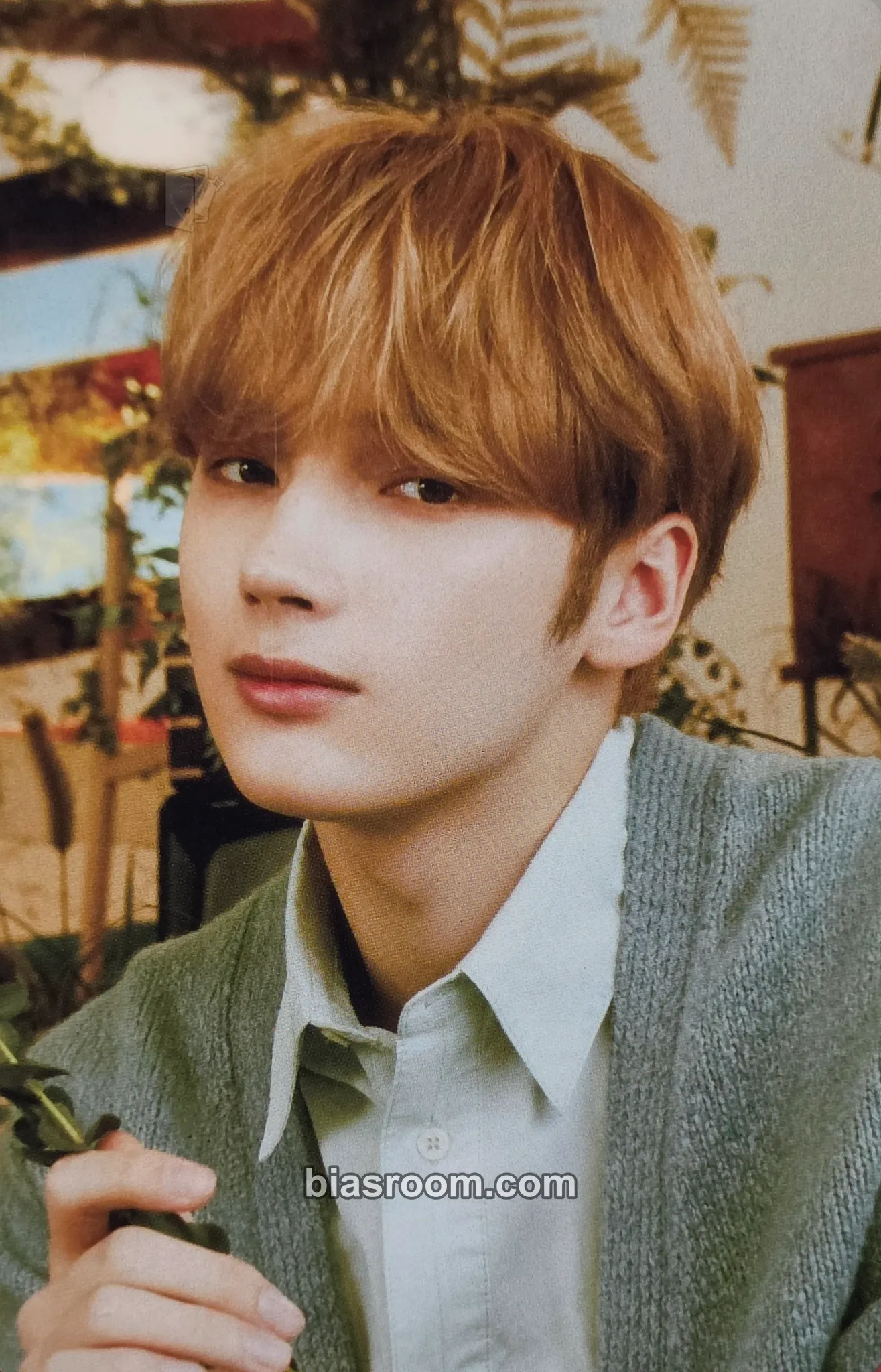 Huening Kai Act: Promise Photocard - TOMORROW X TOGETHER - TOMORROW X TOGETHER K-pop photocard