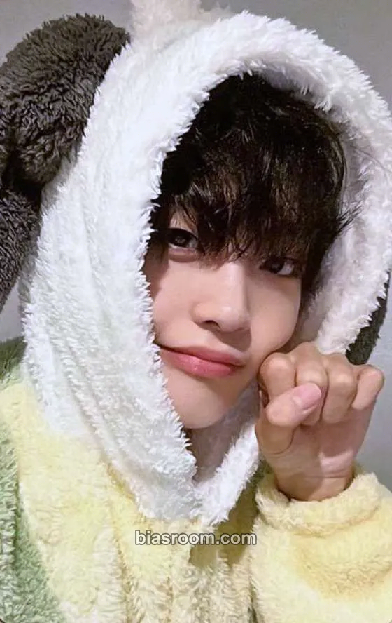 Hyeongjun Dare to Crave Photocard - CRAVITY - CRAVITY K-pop photocard