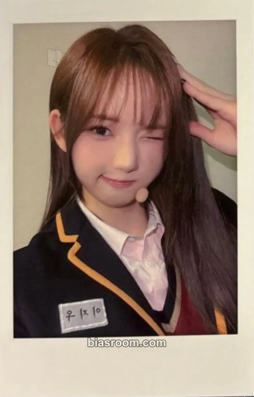 Jiwoo Assemble25 Photocard - tripleS - tripleS K-pop photocard