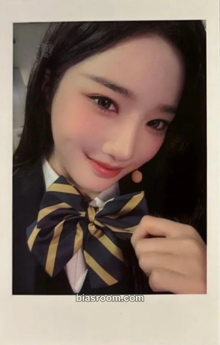 Yooyeon Assemble25 Photocard - tripleS - tripleS K-pop photocard