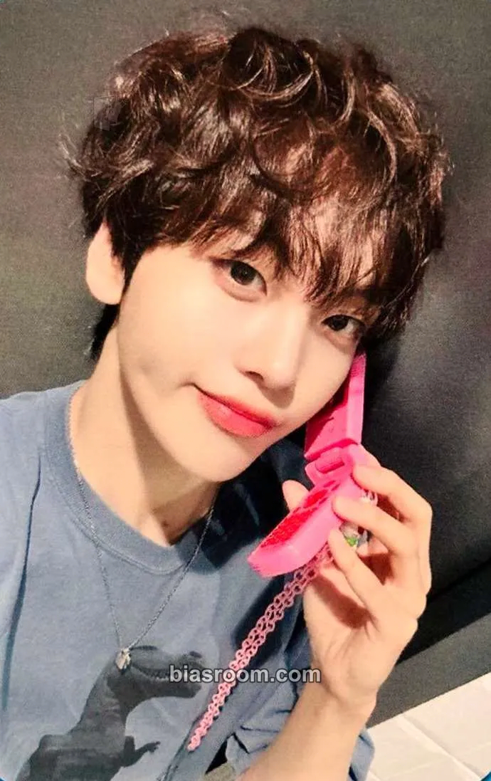 Hyeongjun Dare to Crave Photocard - CRAVITY - CRAVITY K-pop photocard