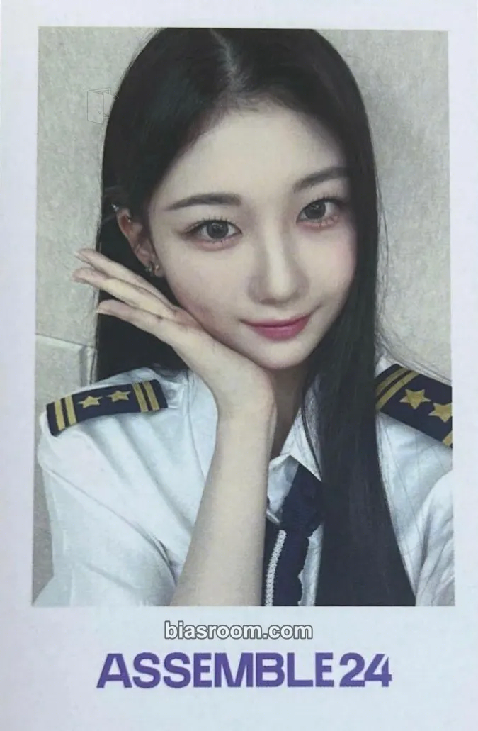 Kaede Assemble24 Photocard - tripleS - tripleS K-pop photocard