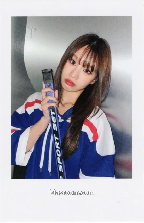 Natty Who Is She Photocard - KISS OF LIFE - KISS OF LIFE K-pop photocard