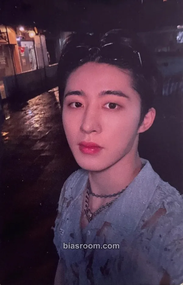 B.I Esquire Photobook - Be Identify: 2024 Hype Up Photocard - B.I K-pop photocard