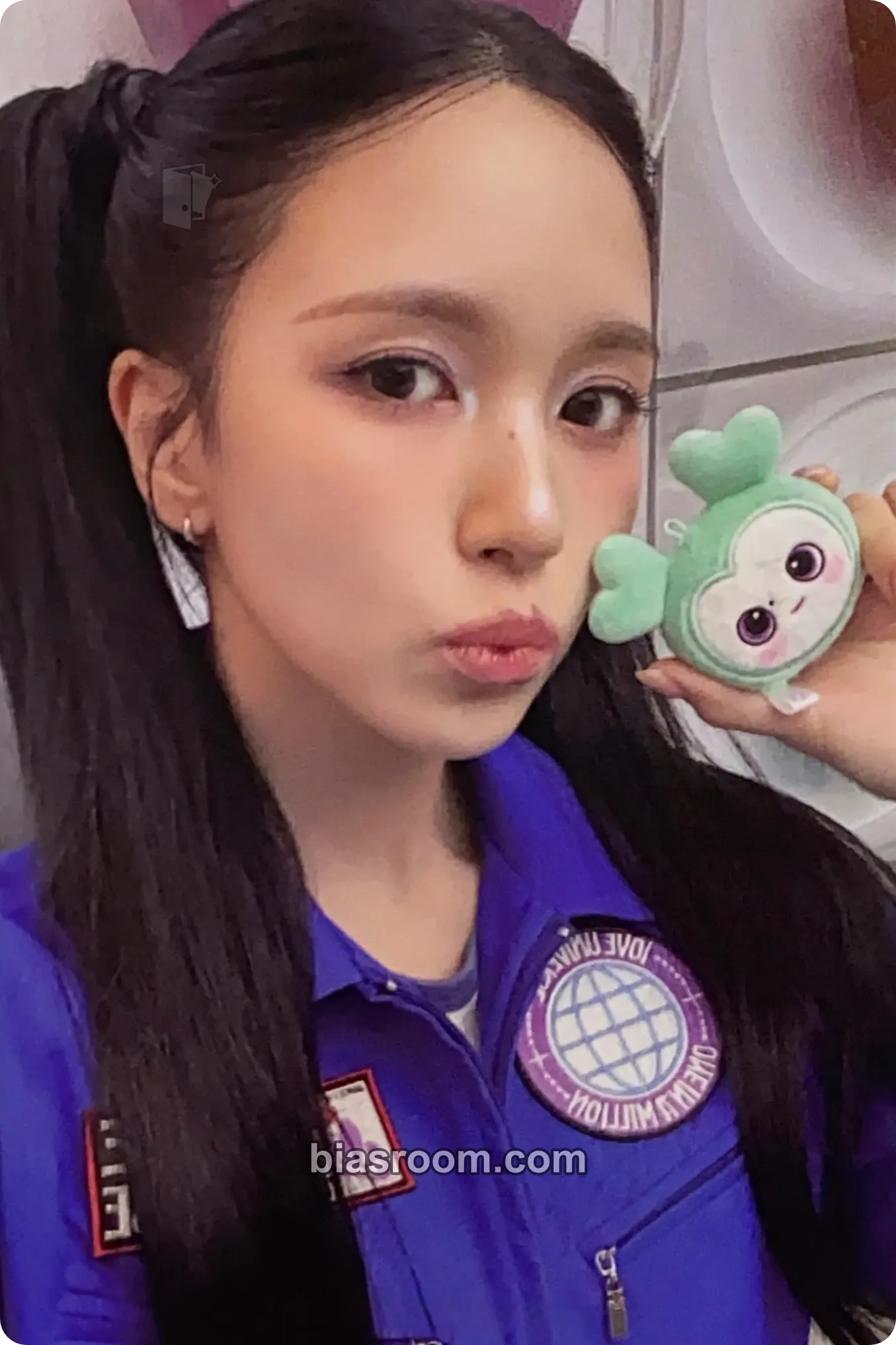 Mina 10VE Universe (10th Anniversary) Photocard - TWICE - TWICE K-pop photocard