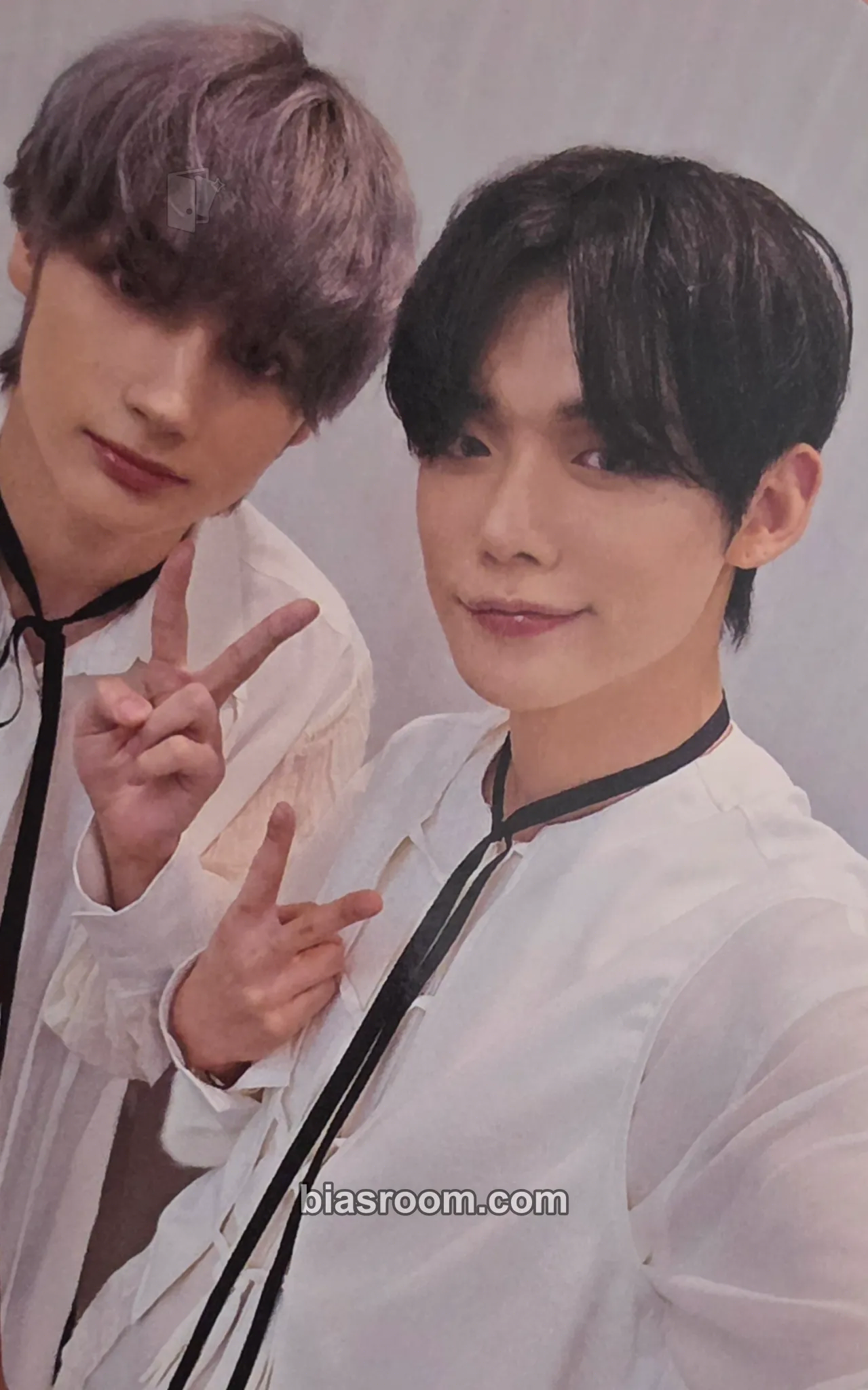 Act: Promise Photocard - TOMORROW X TOGETHER - TOMORROW X TOGETHER K-pop photocard