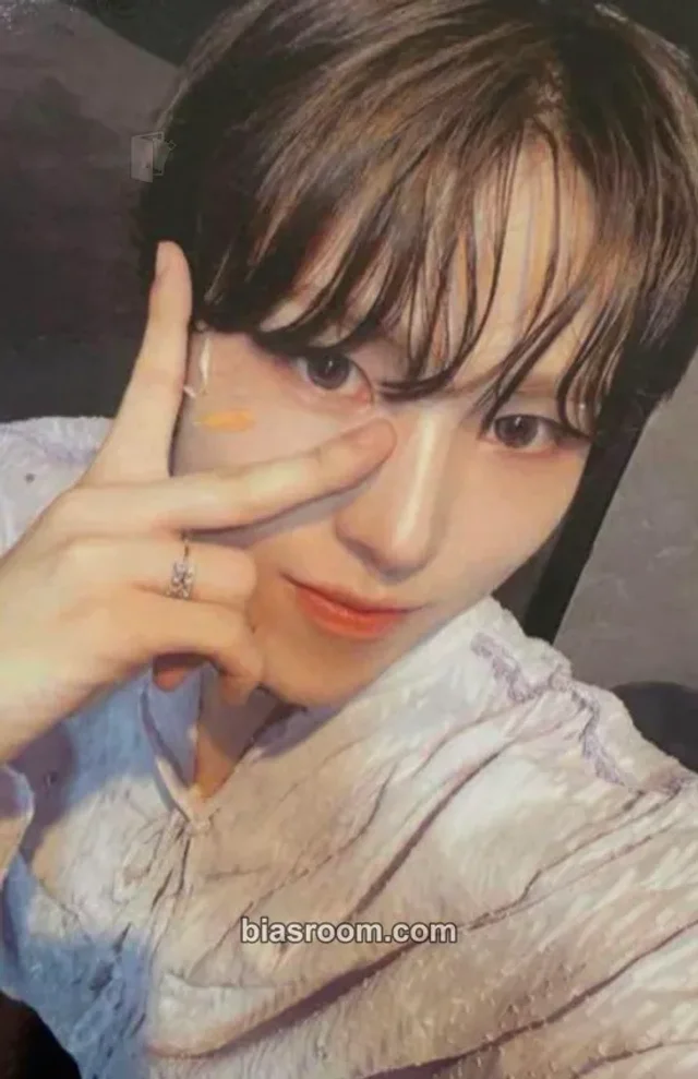 Kim Joo Hyoung NINE.i Neverland K-pop photocard