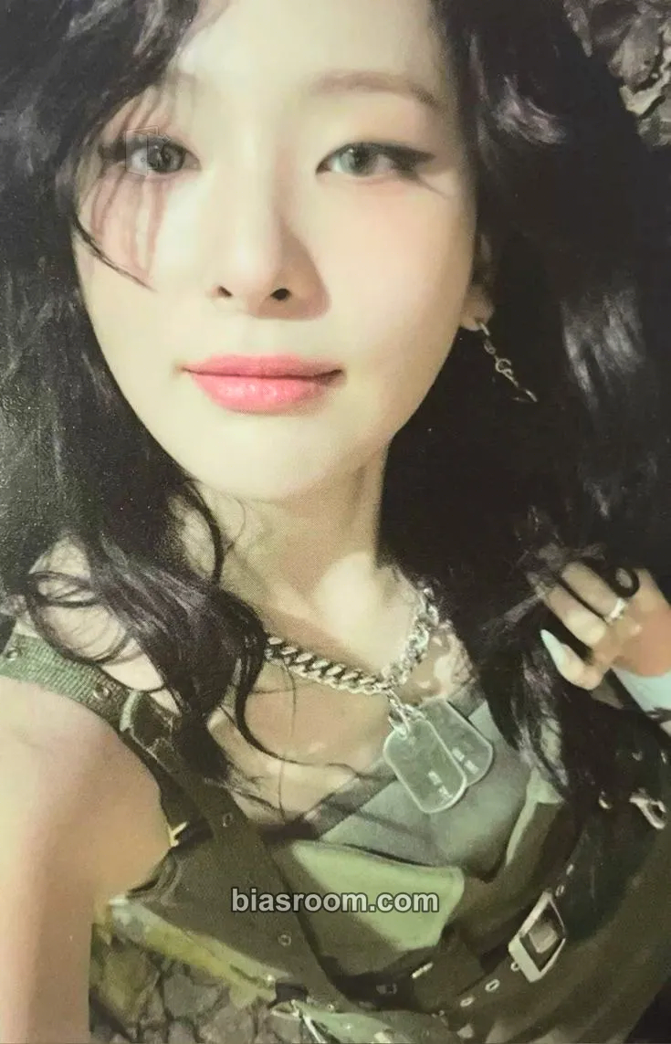 Seulgi Stamp on It Photocard - GOT the beat - GOT the beat K-pop photocard