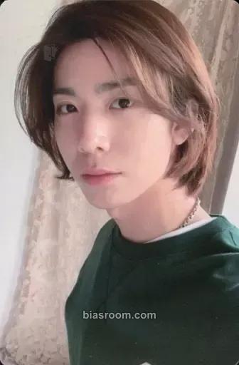 Hwiyoung SF9 3rd Fanclub 3기 Holiday Fantasia Photocard - SF9 - SF9 K-pop photocard