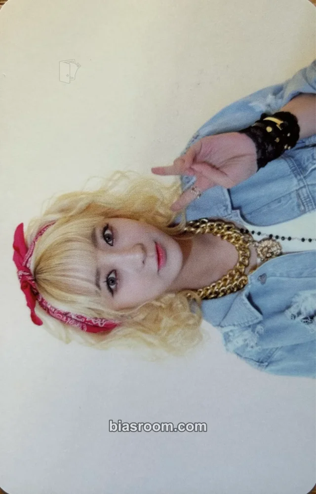 EXID - Hyelin - Ah Yeah Album horizontal album photocard
