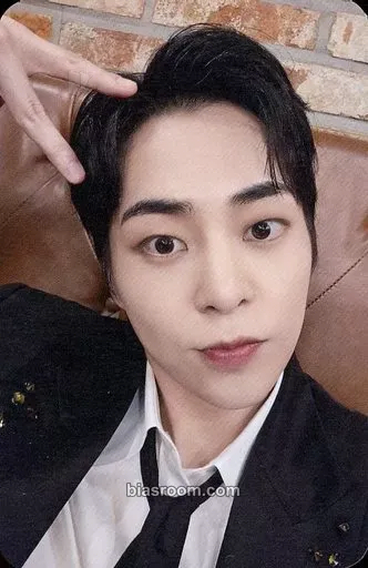 Xiumin EXIST Photocard - EXO - EXO K-pop photocard