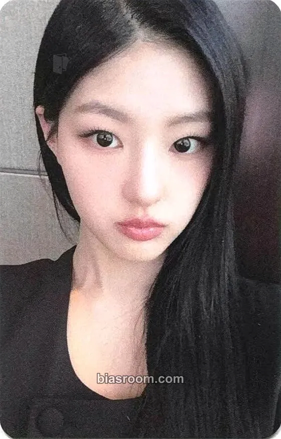 Haneul Midas Touch Photocard - KISS OF LIFE - KISS OF LIFE K-pop photocard