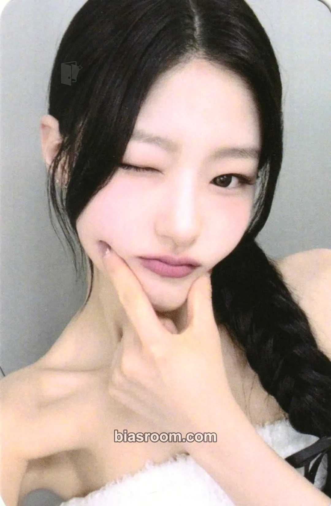 Haneul Midas Touch Photocard - KISS OF LIFE - KISS OF LIFE K-pop photocard