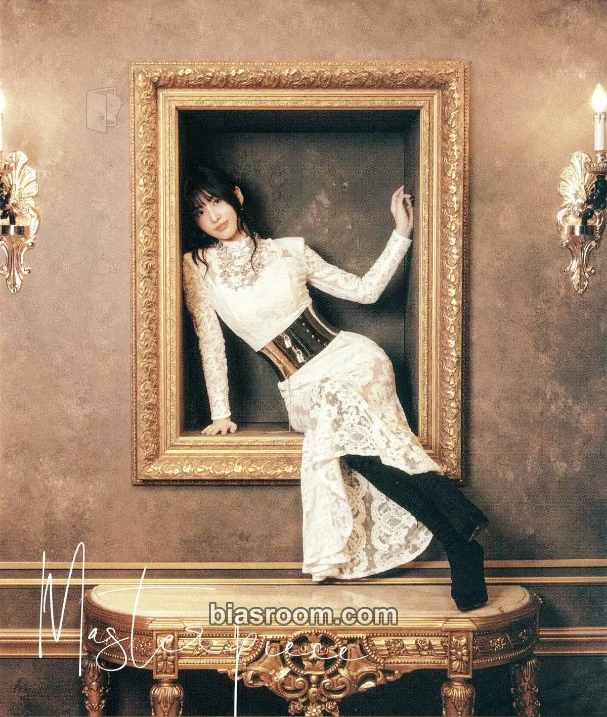 Momo Masterpiece Photocard - TWICE - TWICE K-pop photocard