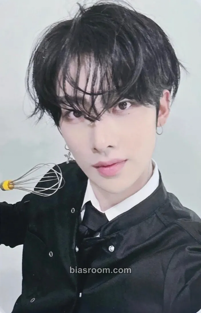 Ricky Blue Paradise Photocard - ZEROBASEONE - ZEROBASEONE K-pop photocard