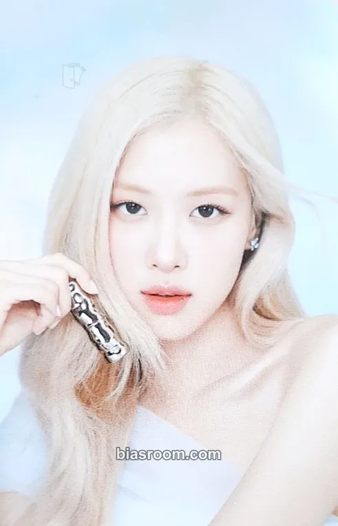 Rosé Rosé x Sulwhasoo Photocard - BLACKPINK - BLACKPINK K-pop photocard