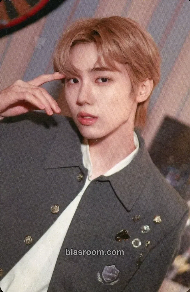 Seongmin Dilly Dally Photocard - CRAVITY - CRAVITY K-pop photocard