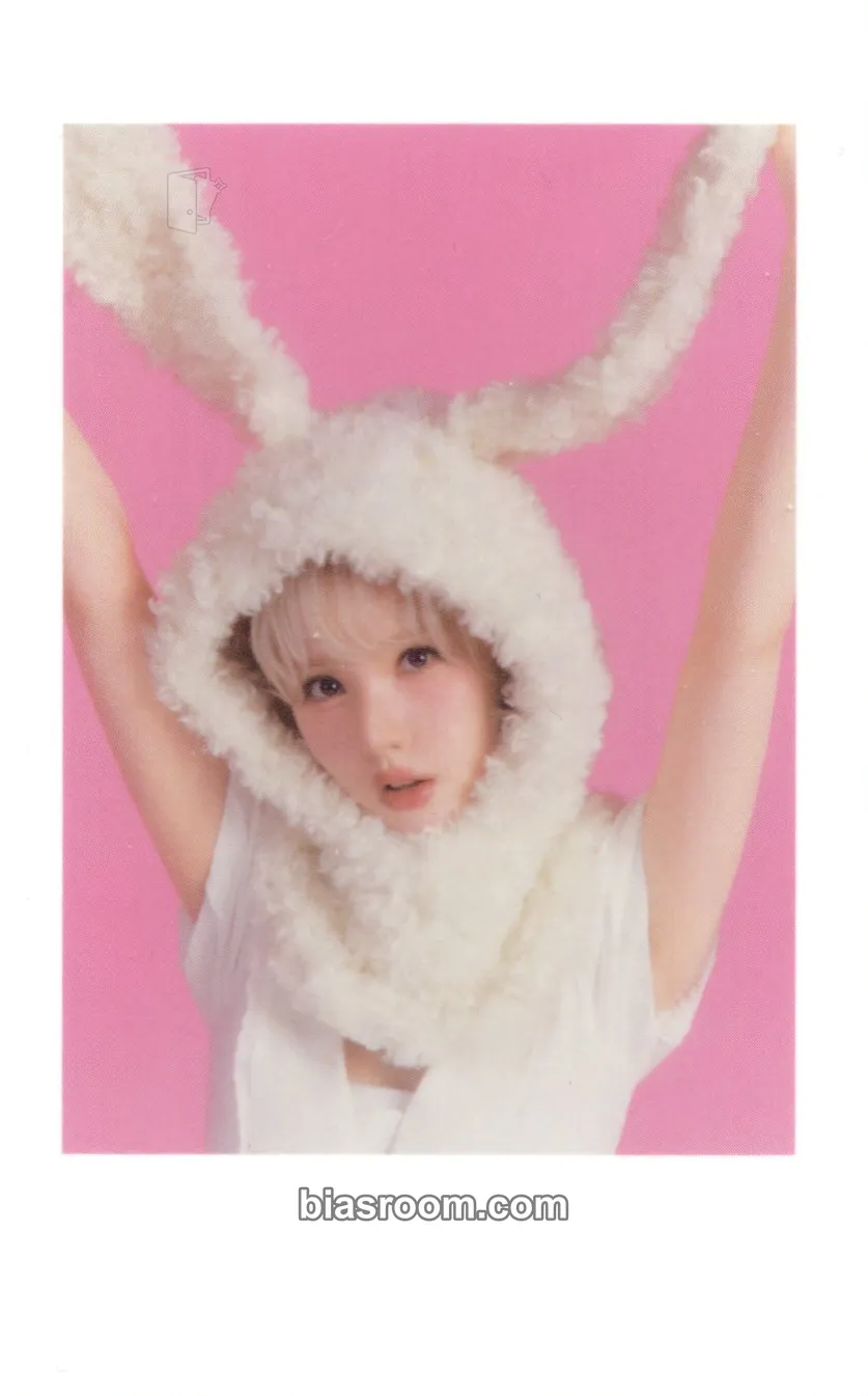 Eunha A Montage of ( ) Photocard - VIVIZ - VIVIZ K-pop photocard