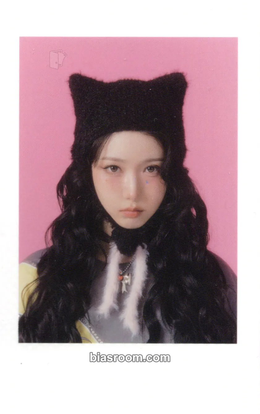 SinB A Montage of ( ) Photocard - VIVIZ - VIVIZ K-pop photocard