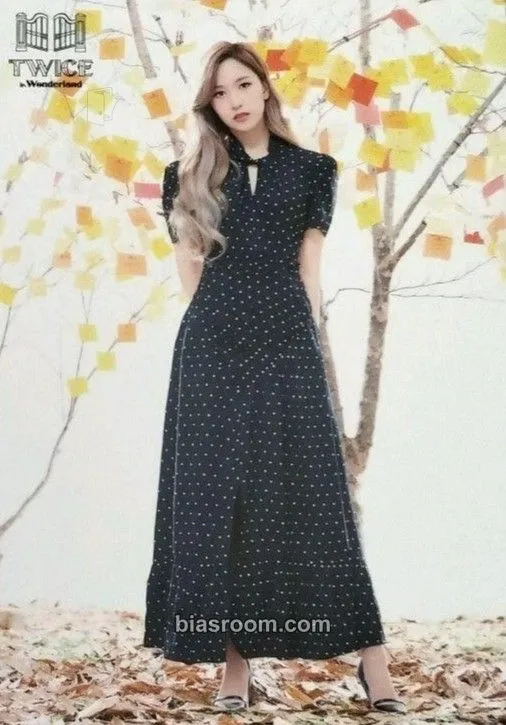 Mina TWICE in Wonderland Photocard - TWICE - TWICE K-pop photocard