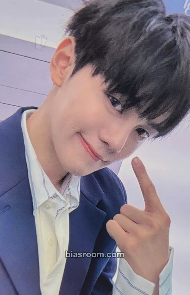 Gyuvin You Had Me at Hello Photocard - ZEROBASEONE - ZEROBASEONE K-pop photocard