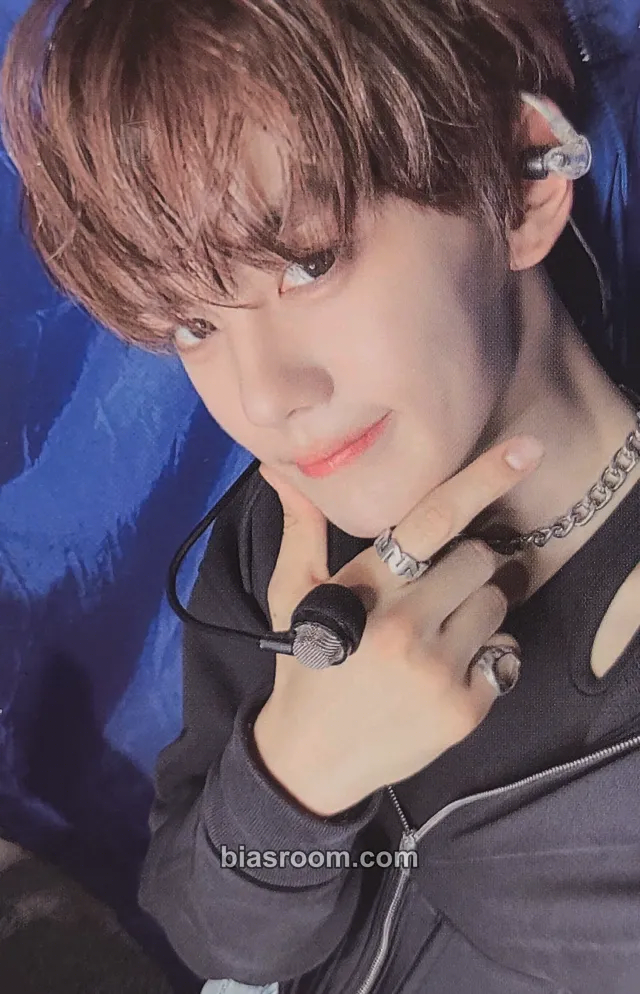 Gyuvin Cinema Paradise Photocard - ZEROBASEONE - ZEROBASEONE K-pop photocard
