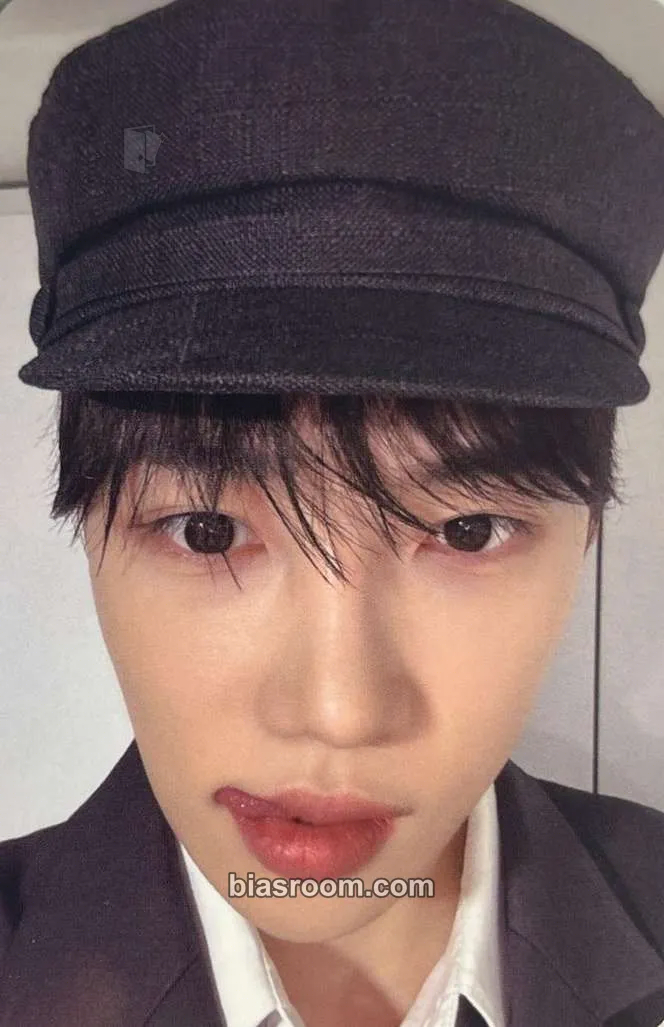 New Unexpected Photocard - THE BOYZ - THE BOYZ K-pop photocard
