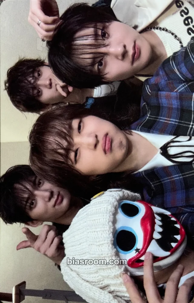 hrtz.wav - The First Wave Album album photocard group photocard