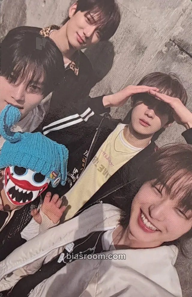 hrtz.wav - The First Wave Album album photocard group photocard