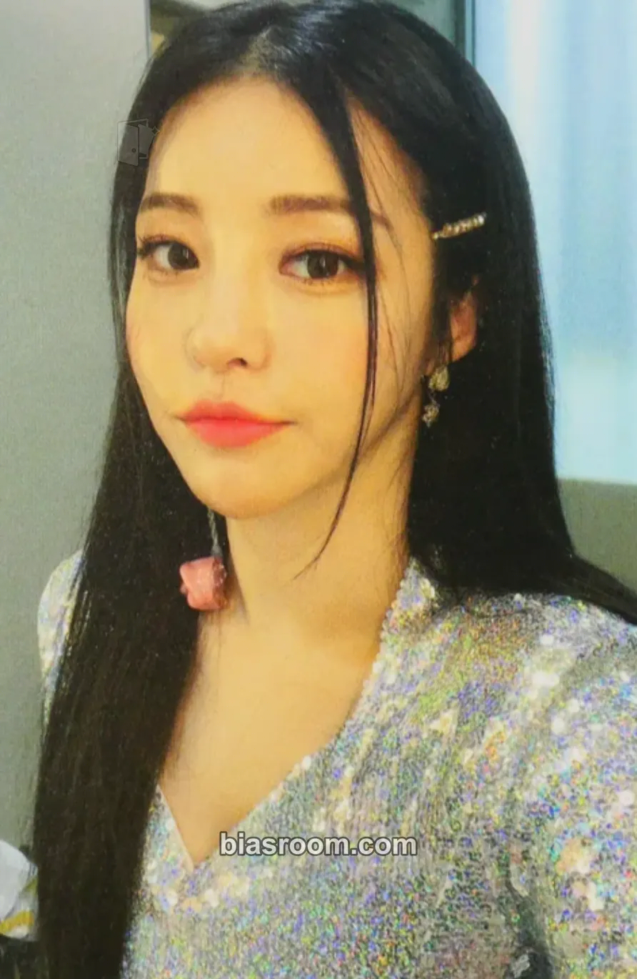 Yujeong Summer Queen Photocard - BBGIRLS - BBGIRLS K-pop photocard