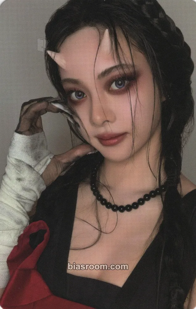 A’Mei ~ of the world ~ Photocard - Cosmosy - Cosmosy K-pop photocard