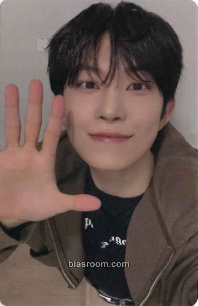 Geonwoo EUPHORIA Photocard - ALPHA DRIVE ONE - ALPHA DRIVE ONE K-pop photocard
