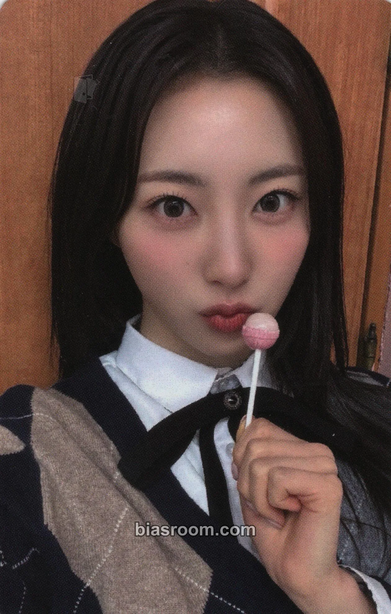 Riina Lovechapter Photocard - H1-KEY - H1-KEY K-pop photocard
