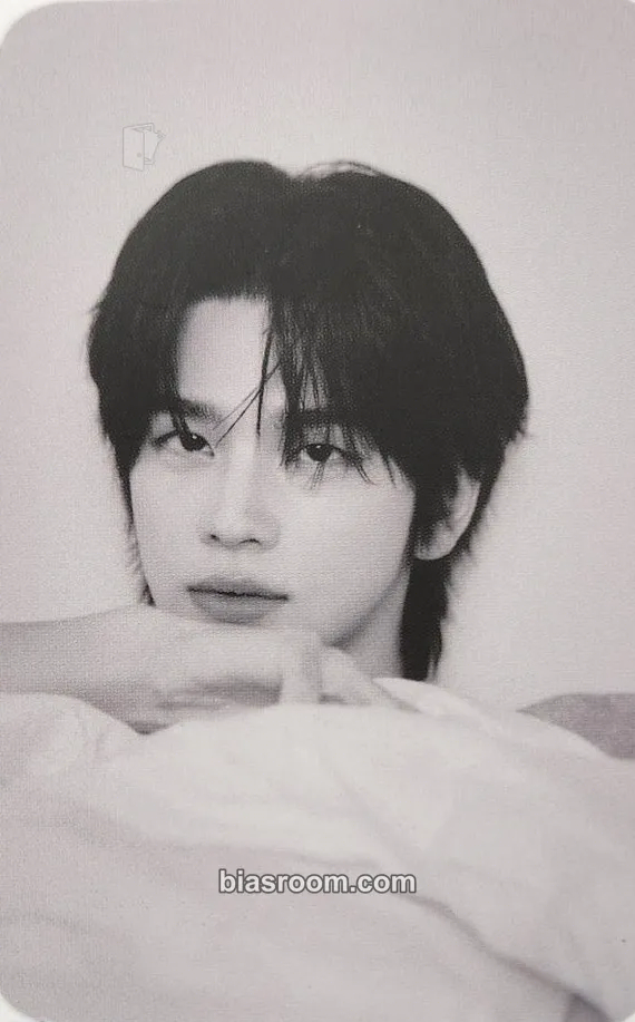 Shinyu TRY WITH US Photocard - TWS - TWS K-pop photocard