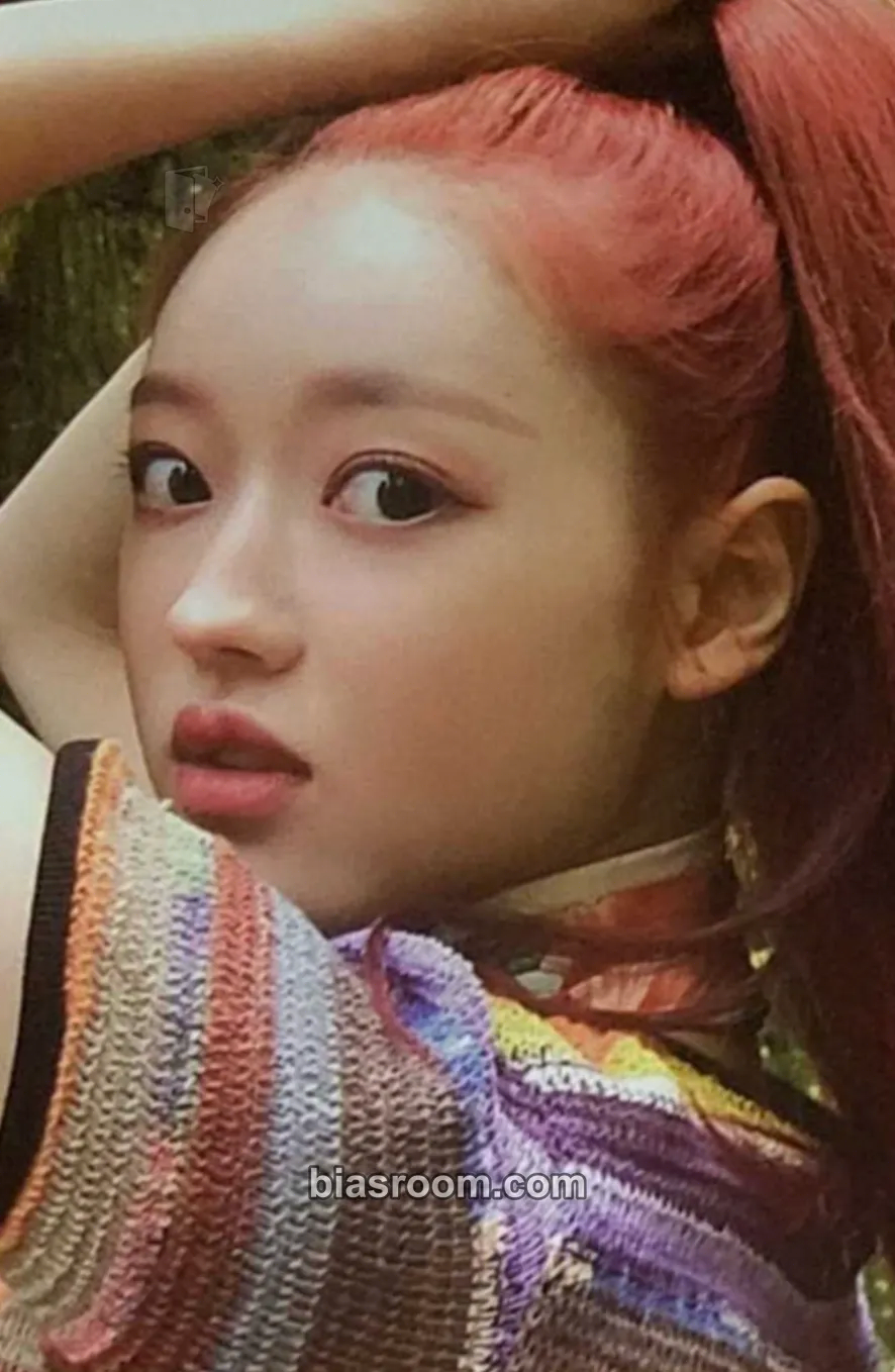 YooA Bon Voyage Photocard - OH MY GIRL - OH MY GIRL K-pop photocard
