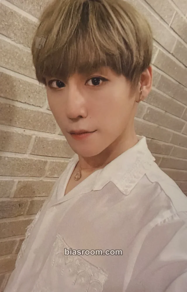D1CE - Woodam - Wake Up: Roll The World Album album photocard black version