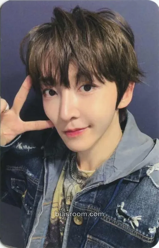 Donghyeon Flip It, Kick It! Photocard - KickFlip - KickFlip K-pop photocard
