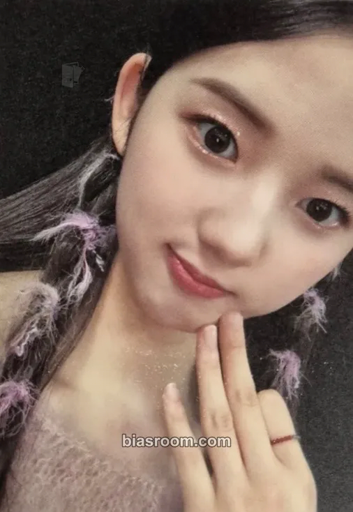 Jiwoo Assemble Photocard - tripleS - tripleS K-pop photocard