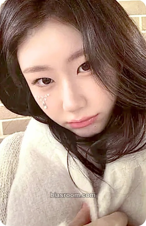 Chaeryeong TUNNEL VISION Photocard - ITZY - ITZY K-pop photocard