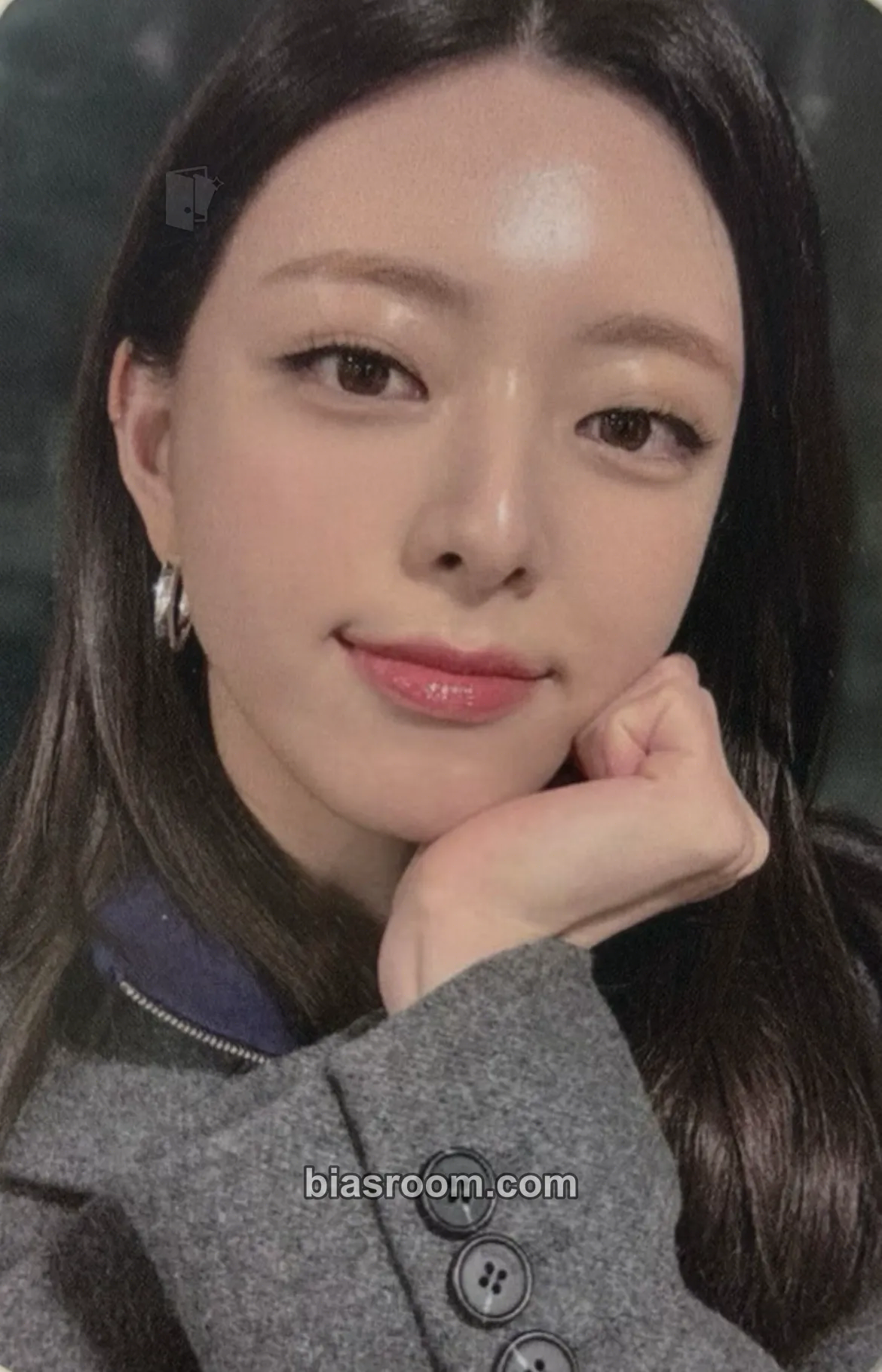 Yuna TUNNEL VISION Photocard - ITZY - ITZY K-pop photocard