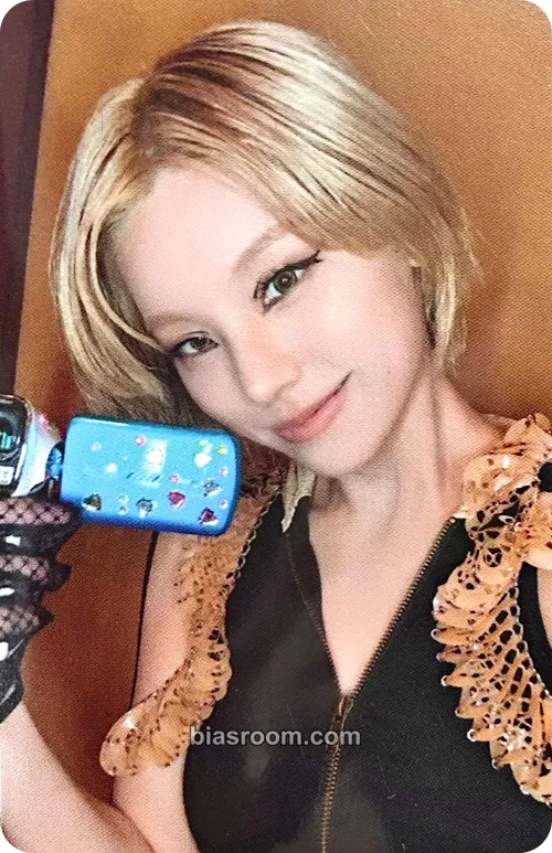 Yeji TUNNEL VISION Photocard - ITZY - ITZY K-pop photocard