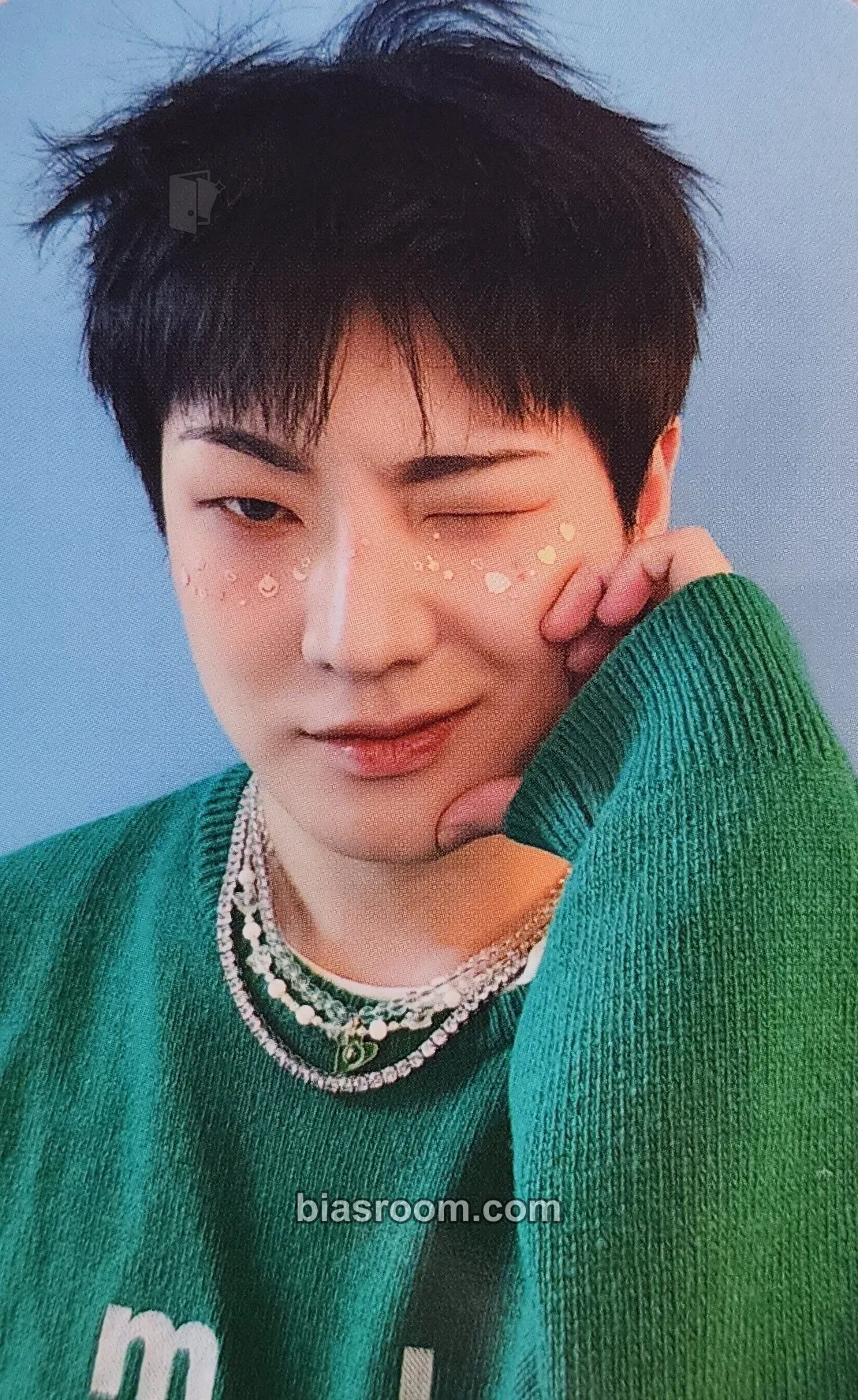 Hanse Season's Greetings (2020, 2021, 2022, 2023) Photocard - VICTON - VICTON K-pop photocard