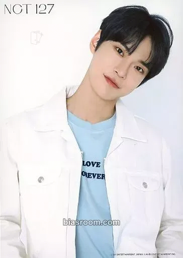 Doyoung Loveholic MD Photocard - NCT 127 - NCT 127 K-pop photocard