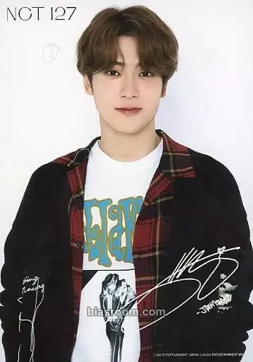 Jaehyun Loveholic MD Photocard - NCT 127 - NCT 127 K-pop photocard