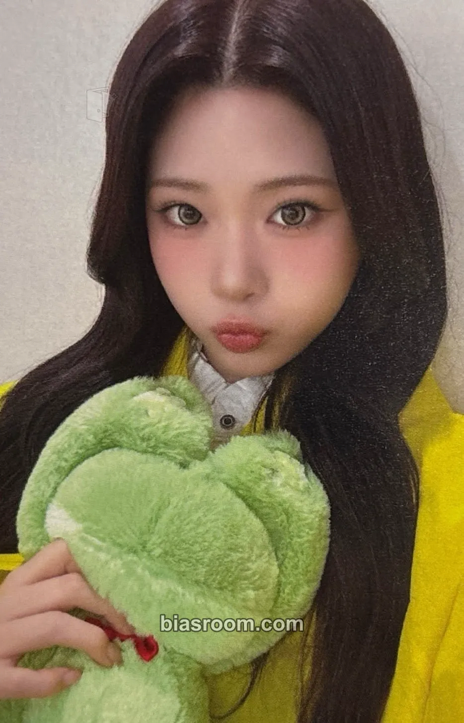 Zena Dearest Photocard - RESCENE - RESCENE K-pop photocard