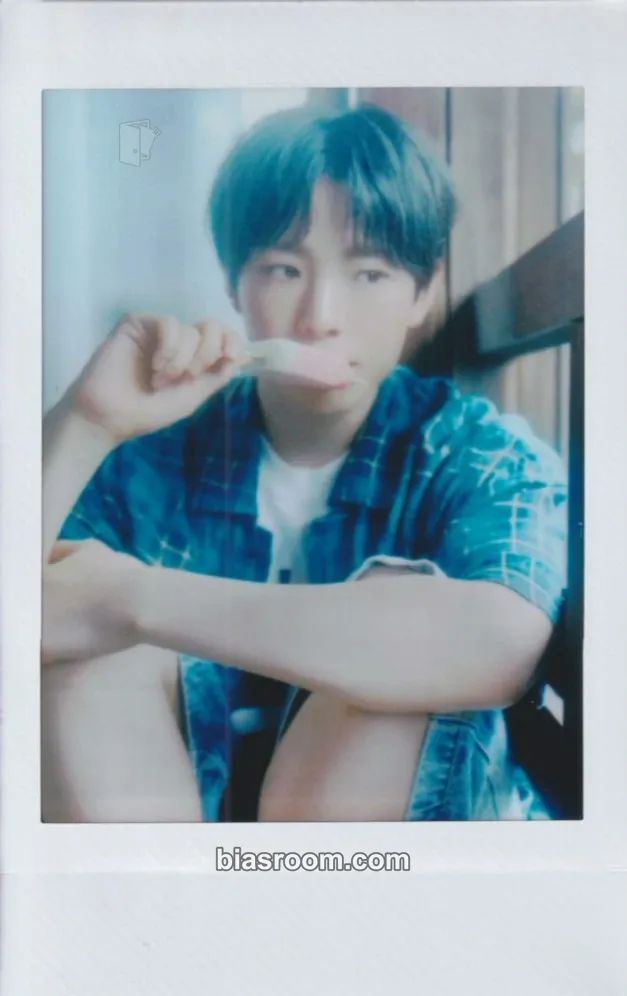 Yushi One Summer Wish Photocard - NCT WISH - NCT WISH K-pop photocard