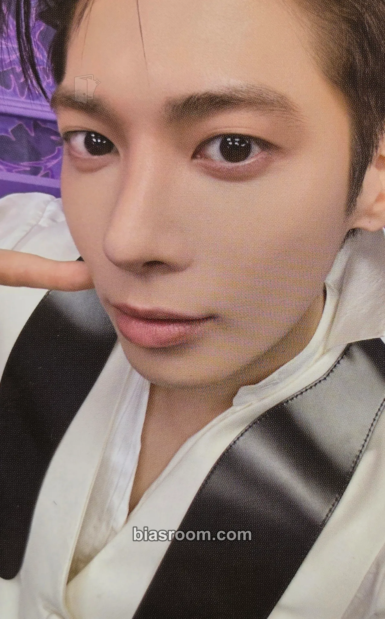 Taehyun 7TH YEAR: A Moment of Stillness in the Thorns Photocard - TOMORROW X TOGETHER - TOMORROW X TOGETHER K-pop photocard