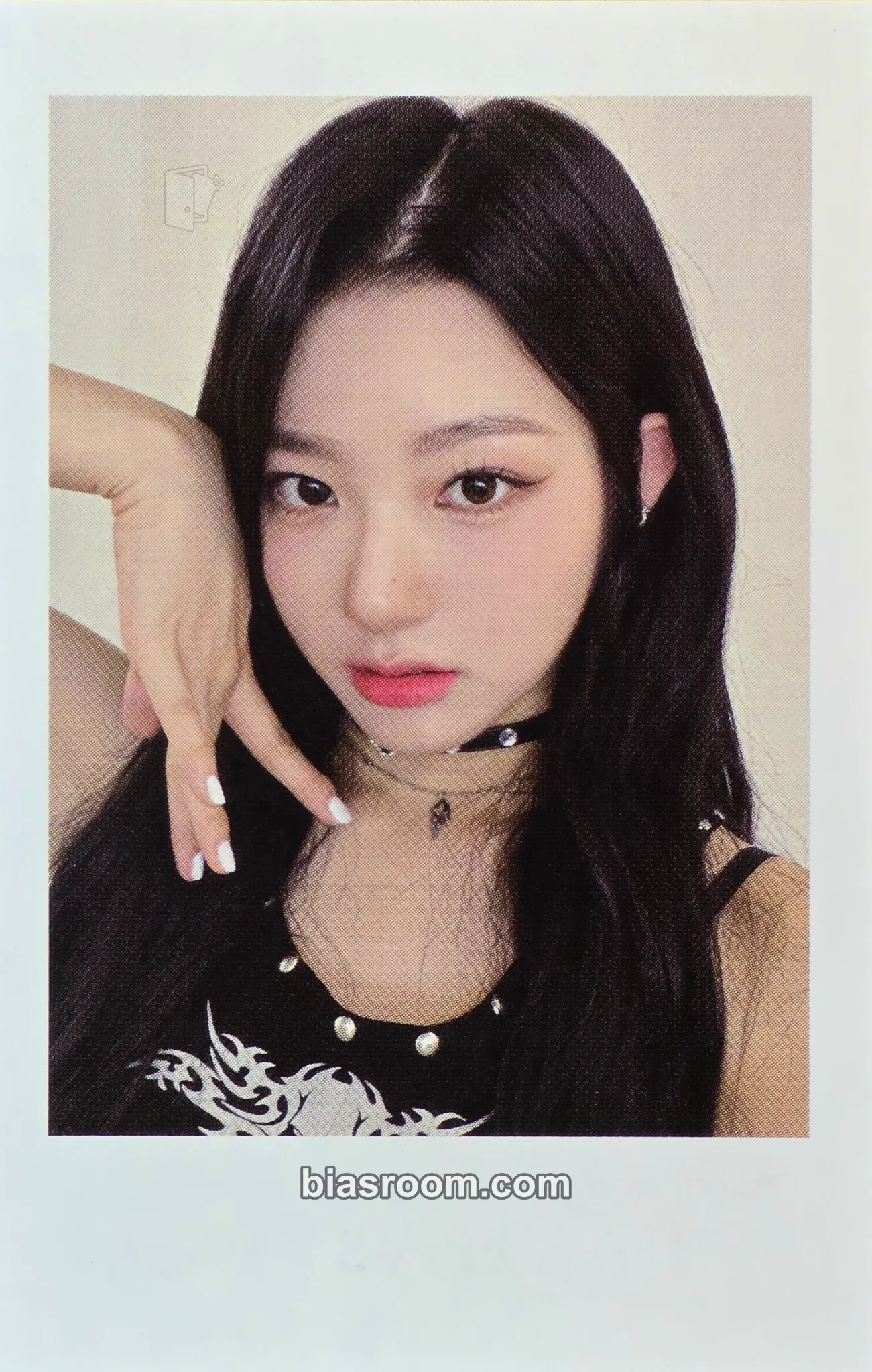 Xinyu Muhan Photocard - tripleS - tripleS K-pop photocard