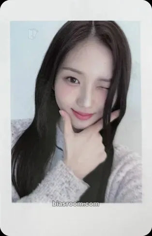 Jiwoo Structure Of Sadness Photocard - tripleS - tripleS K-pop photocard